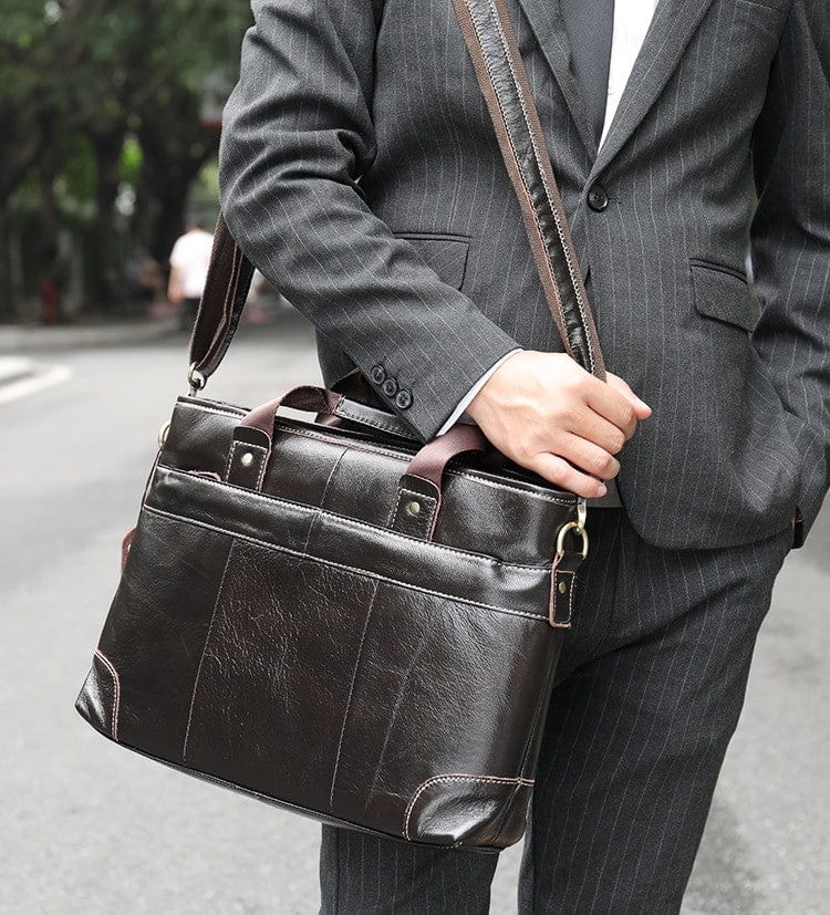 Indulge in luxury with our handmade leather accessories. Our brand specializes in high-quality leather products for both men and women, offering a wide range of leather fashion accessories. From best-selling Italian leather crafts to leather bags, wallets, watch straps, belts, mobile cases, tags, bracelets, jewellery, briefcases, shoulder bags, cardholders, backpacks, cases, and sleeves, we have everything you need to elevate your style.