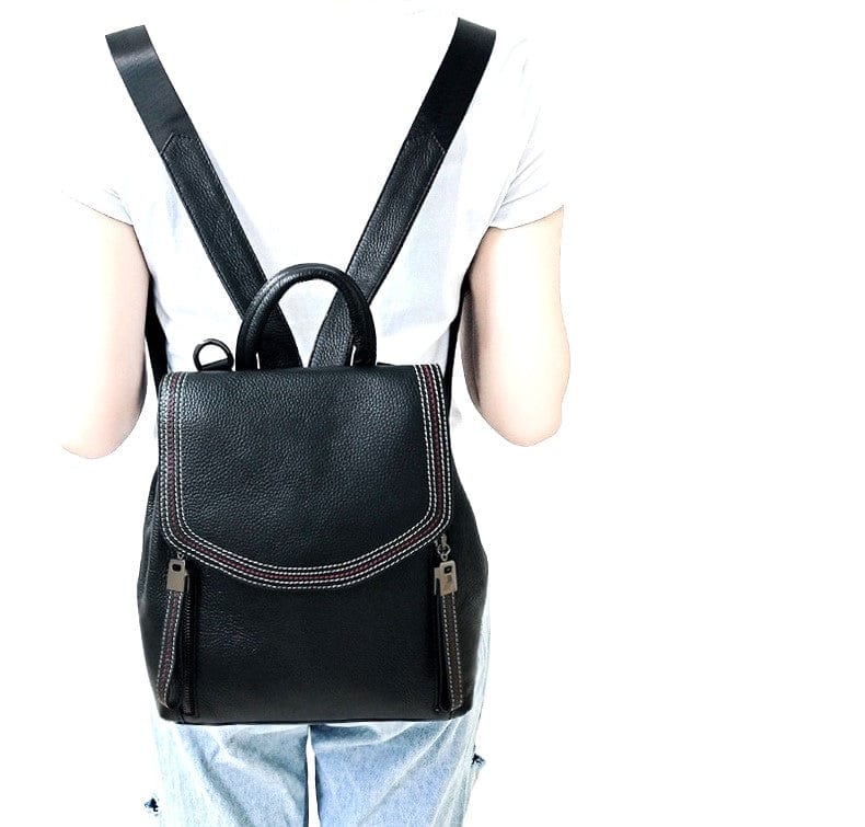 Give the gift of luxury with our Luxury Designed 100% Real leather products and Accessories, the perfect choice for anyone looking for stylish, durable and long-lasting leather accessories. Such as Best Selling Women&