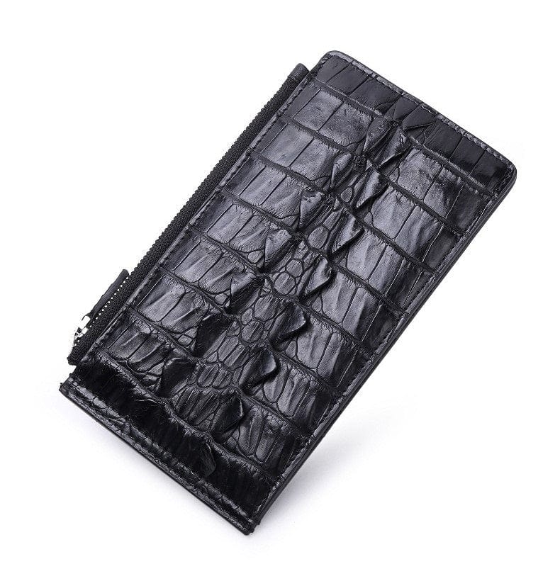 Indulge in luxury with our handmade leather accessories. Our brand specializes in high-quality leather products for both men and women, offering a wide range of leather fashion accessories. From best-selling Italian leather crafts to leather bags, wallets, watch straps, belts, mobile cases, tags, bracelets, jewellery, briefcases, shoulder bags, cardholders, backpacks, cases, and sleeves, we have everything you need to elevate your style.