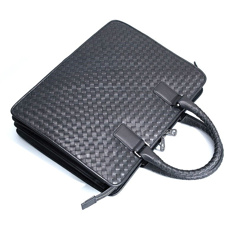 Indulge in luxury with our handmade leather accessories. Our brand specializes in high-quality leather products for both men and women, offering a wide range of leather fashion accessories. From best-selling Italian leather crafts to leather bags, wallets, watch straps, belts, mobile cases, tags, bracelets, jewellery, briefcases, shoulder bags, cardholders, backpacks, cases, and sleeves, we have everything you need to elevate your style.