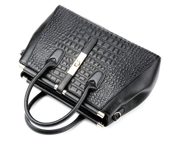 Give the gift of luxury with our Luxury Designed leather products and Accessories, the perfect choice for anyone looking for stylish, durable and long-lasting leather accessories. Such as Best Selling Women&