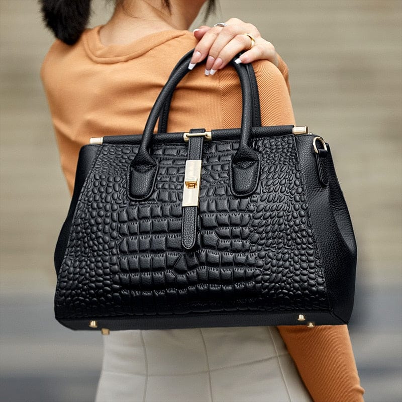 Give the gift of luxury with our Luxury Designed leather products and Accessories, the perfect choice for anyone looking for stylish, durable and long-lasting leather accessories. Such as Best Selling Women&